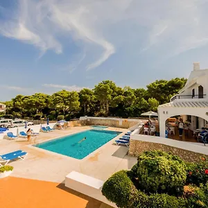 https://apartamentos-sa-cala.balearic-islands.net